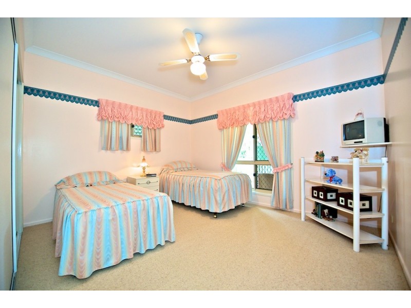 79 Poole Rd, Fernvale QLD 4306