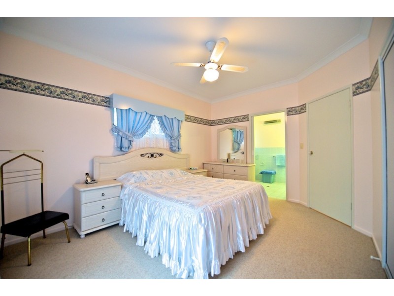 79 Poole Rd, Fernvale QLD 4306