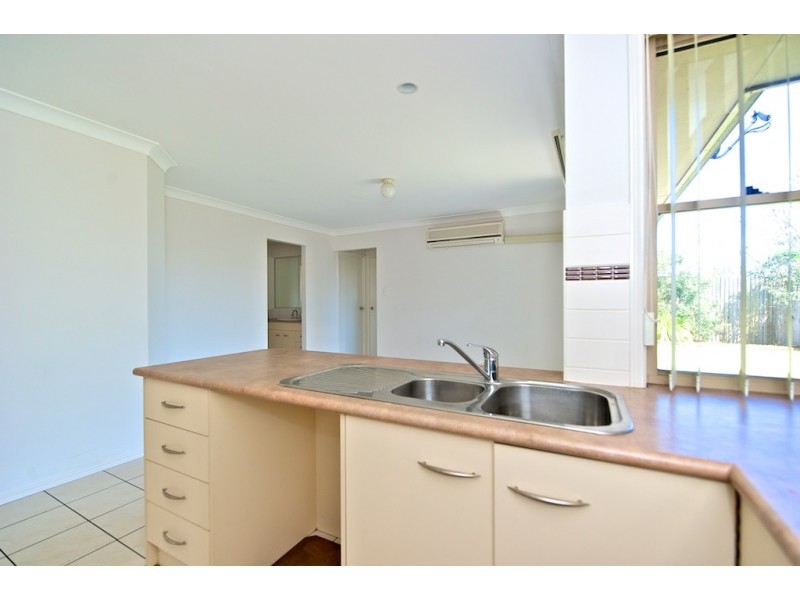 68 Anna Drive, Raceview QLD 4305