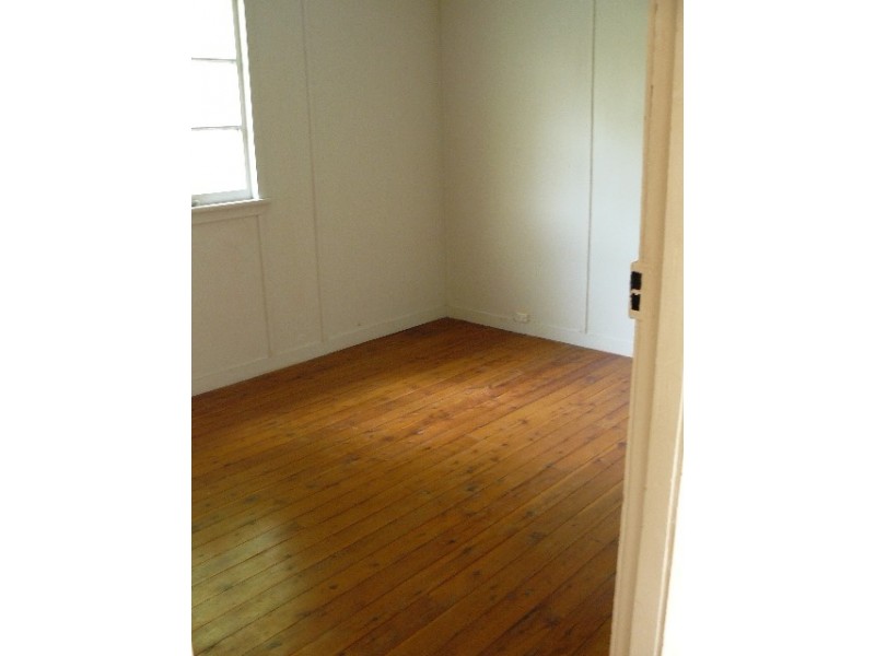 6 Phie Street, Tivoli QLD 4305