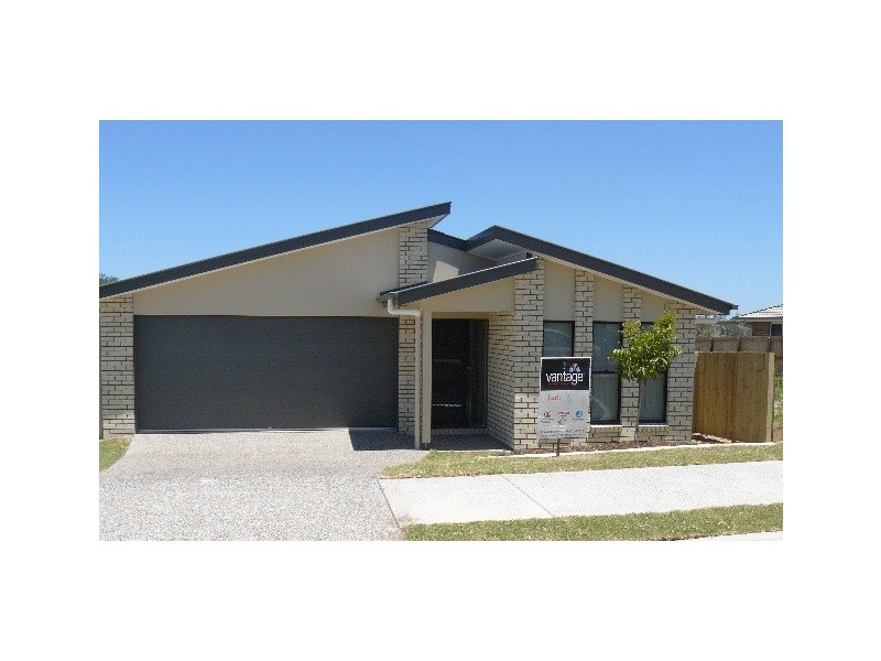 23  Huxley St, Redbank Plains QLD 4301