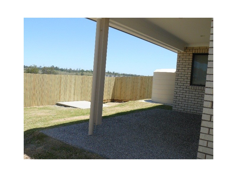 23  Huxley St, Redbank Plains QLD 4301
