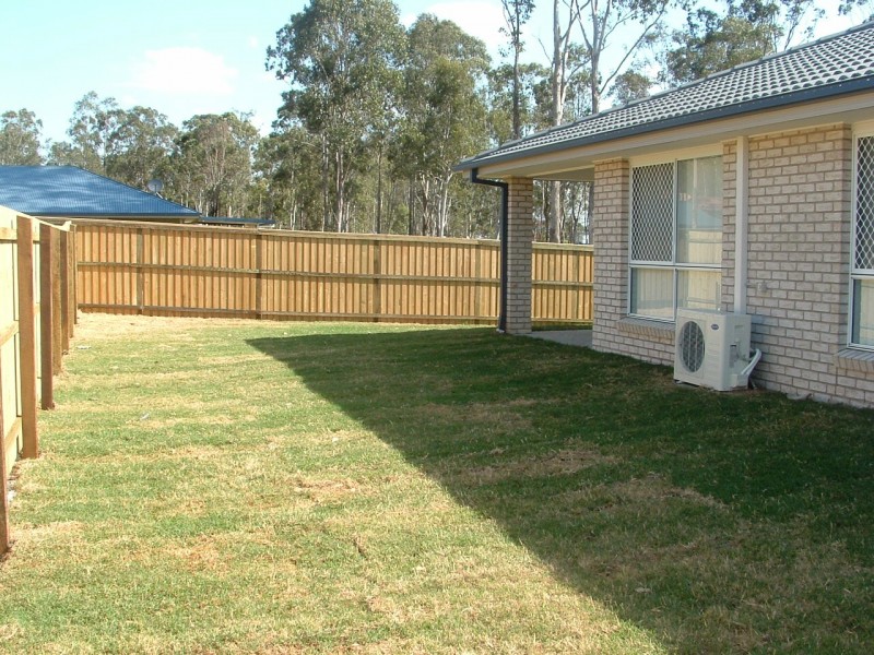 45 Barnes Court, Redbank QLD 4301