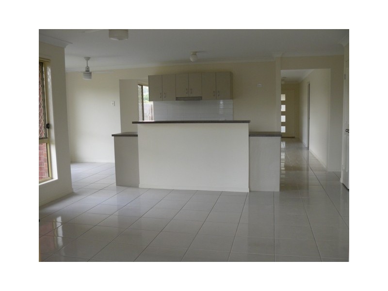 1 Baden Jones Way, North Booval QLD 4304