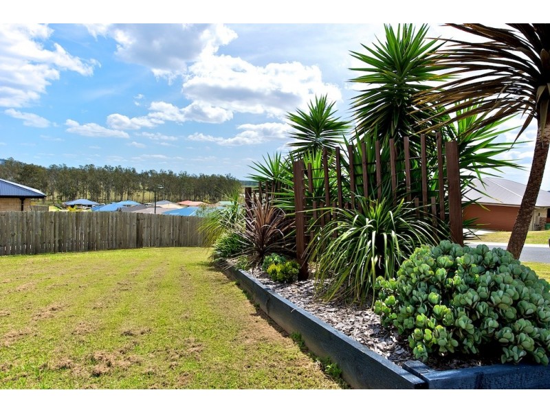 14 Brentwood Crt, Fernvale QLD 4306