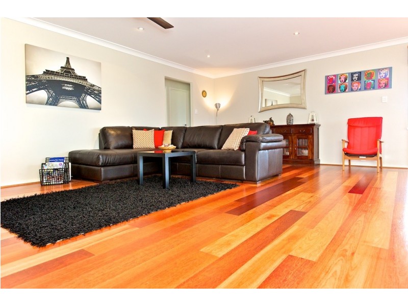 14 Brentwood Crt, Fernvale QLD 4306