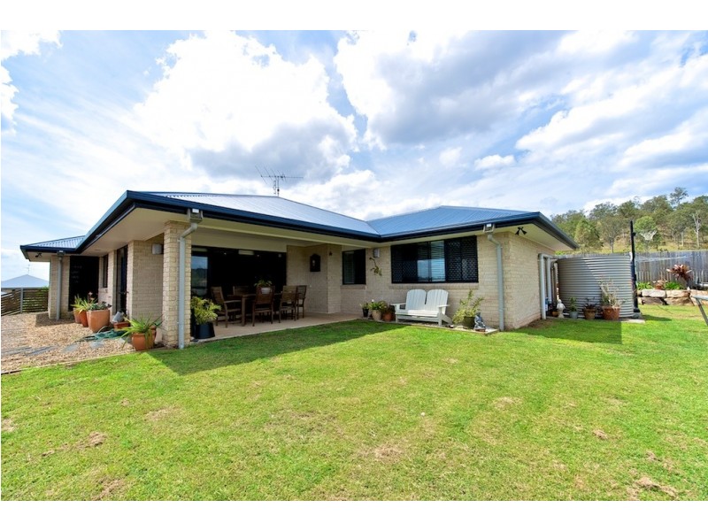 14 Brentwood Crt, Fernvale QLD 4306