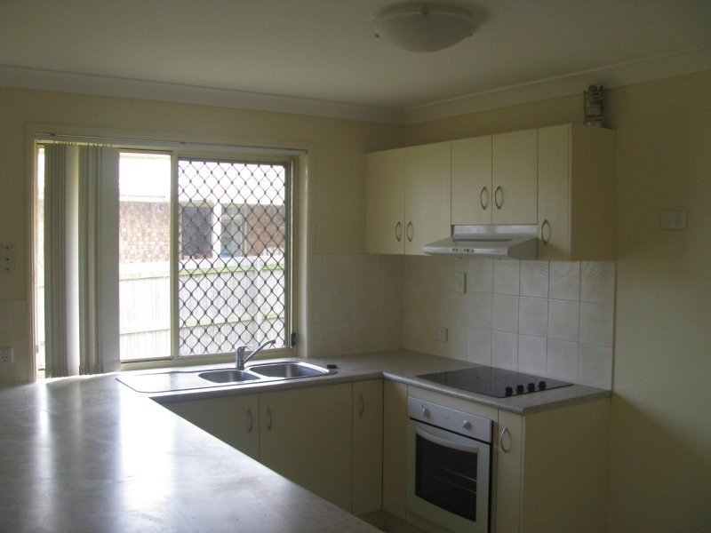 25 Kathleen Place, Yamanto QLD 4305