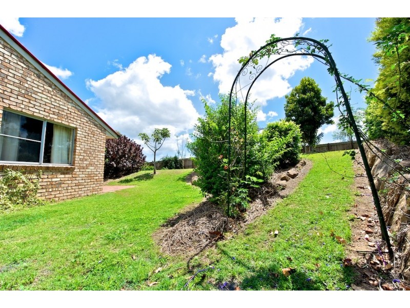 14 Reservoir Rd, Lowood QLD 4311