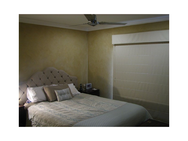 13 Ogilvie Street, Bundamba QLD 4304