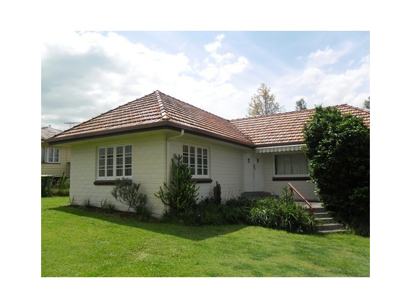 11 Sherlock Street, Brassall QLD 4305