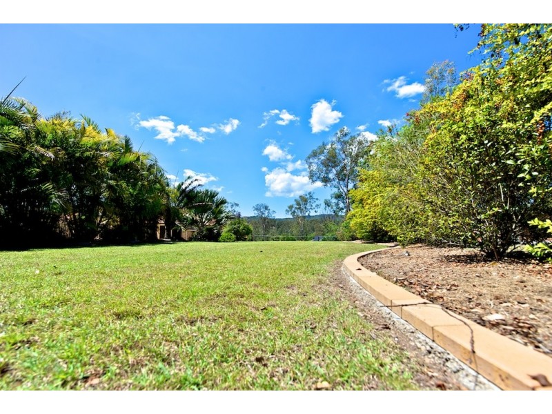 35 Myora Row, Karalee QLD 4306