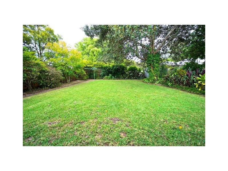 9 Georges Lane, Newtown QLD 4305