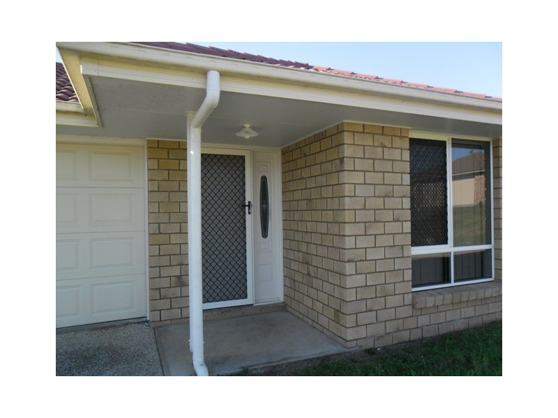 25 Walter Court, Leichhardt QLD 4305