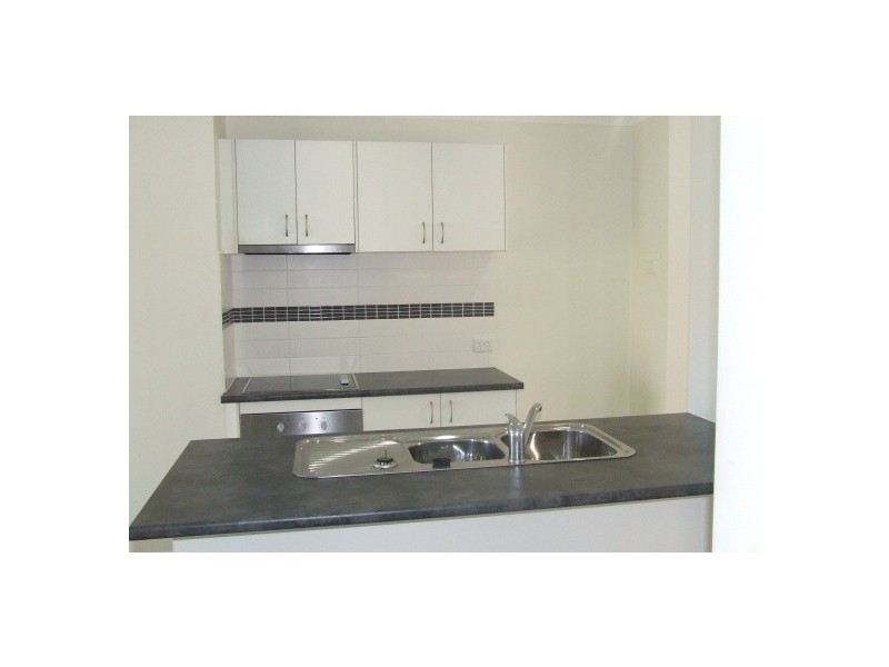 26/8 Rosegum Place, Redbank Plains QLD 4301