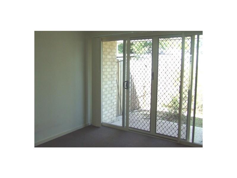 26/8 Rosegum Place, Redbank Plains QLD 4301