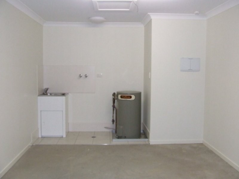 26/8 Rosegum Place, Redbank Plains QLD 4301