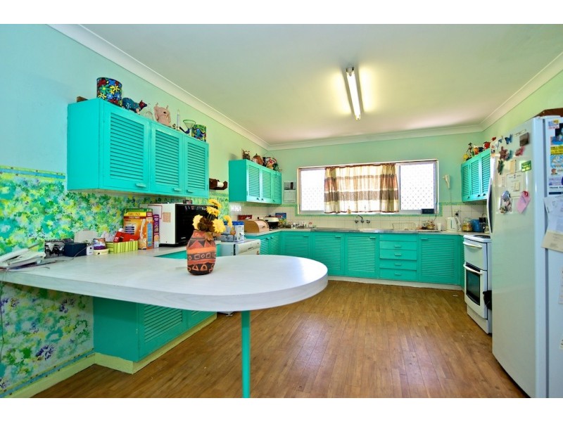 33 THORN Street, Ipswich QLD 4305