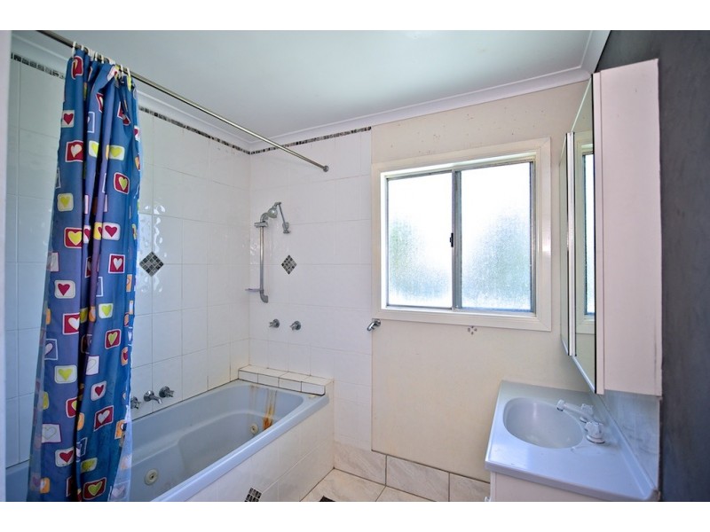 109 Fernvale Road, Brassall QLD 4305