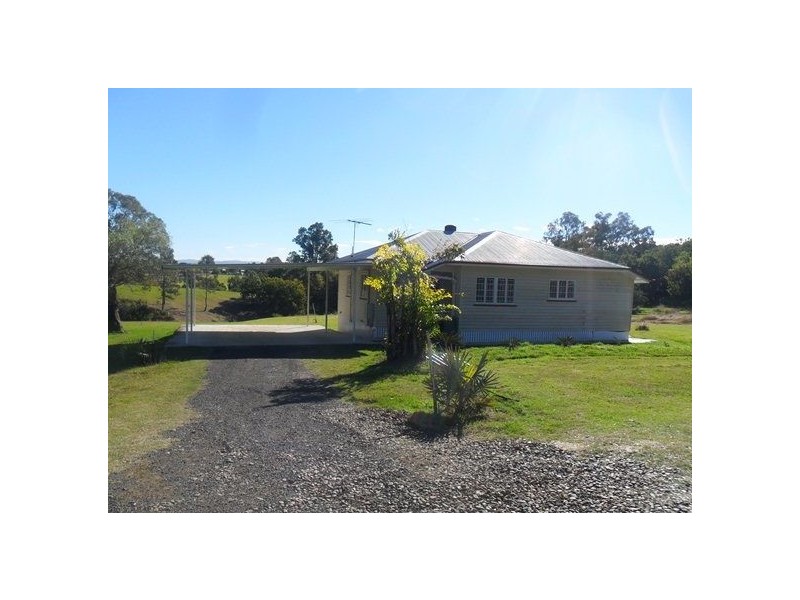 15 Burton Street, North Booval QLD 4304