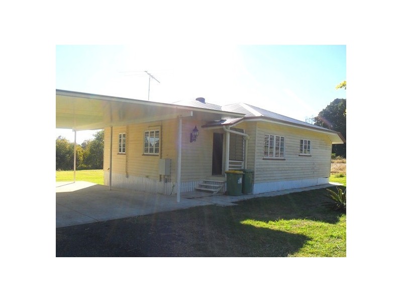 15 Burton Street, North Booval QLD 4304