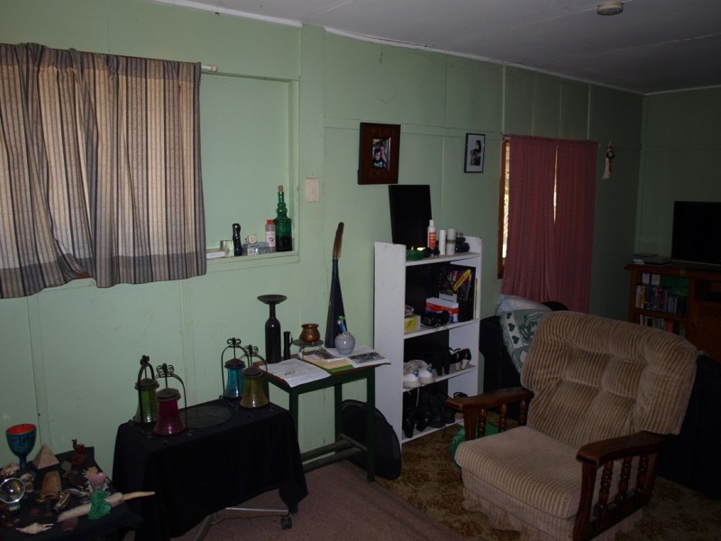 29 Vineyard Street, One Mile QLD 4305