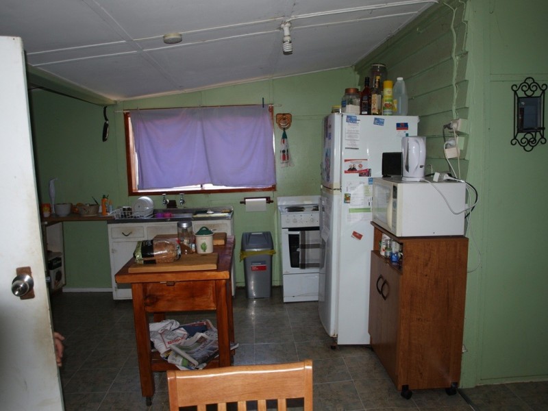 29 Vineyard Street, One Mile QLD 4305