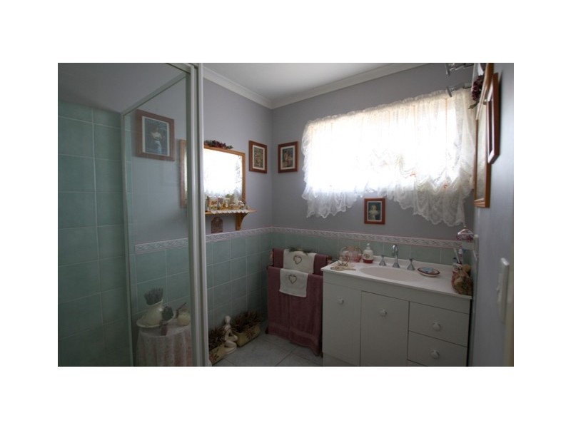82 Lockyer View Road, Wivenhoe Pocket QLD 4306