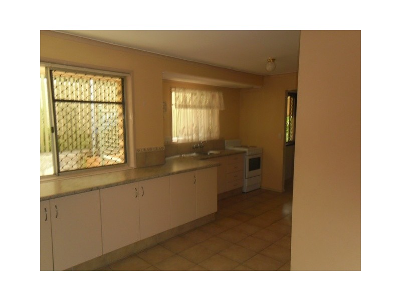 71 High Street, Bundamba QLD 4304