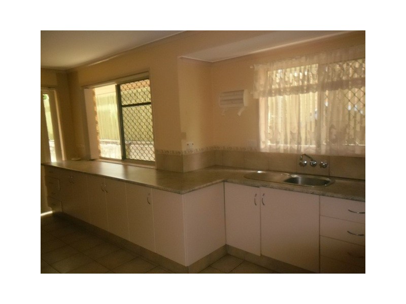 71 High Street, Bundamba QLD 4304
