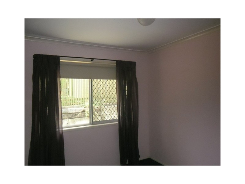 71 High Street, Bundamba QLD 4304