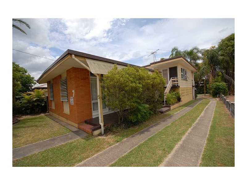 7 Marian Street, Booval QLD 4304