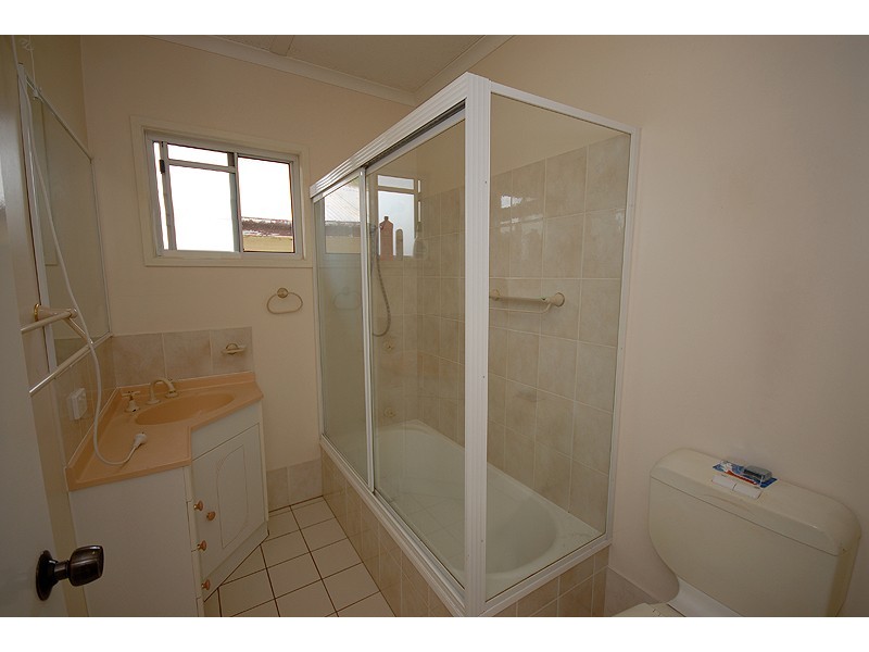 7 Marian Street, Booval QLD 4304