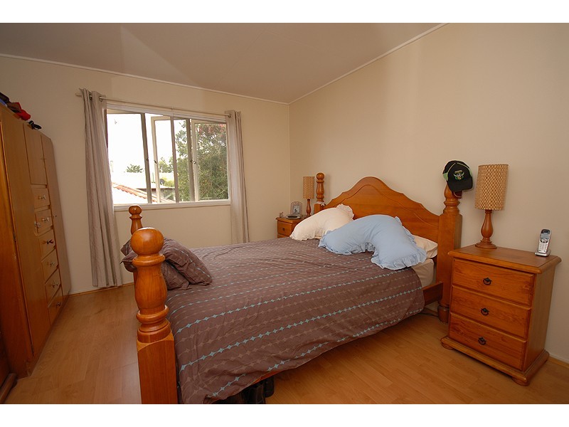 7 Marian Street, Booval QLD 4304