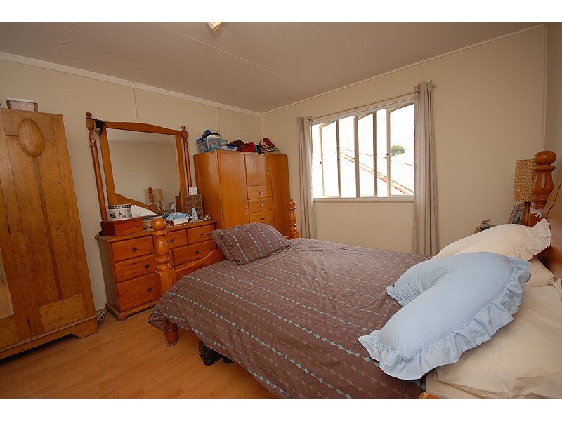 7 Marian Street, Booval QLD 4304
