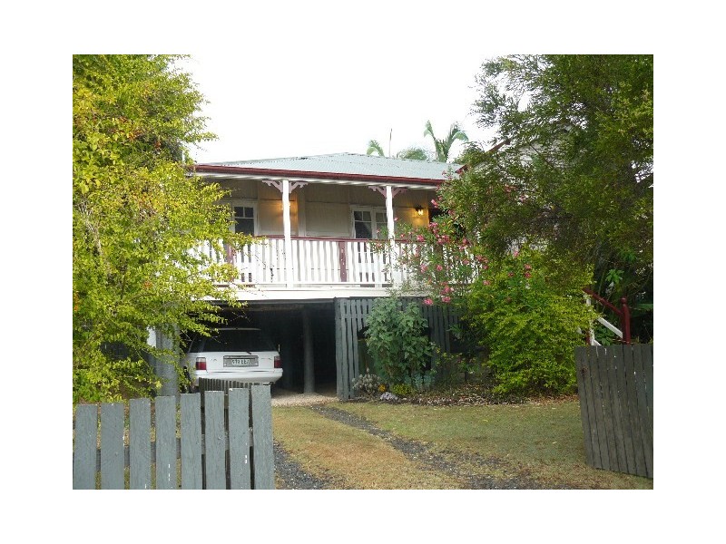 3 William Street, Bundamba QLD 4304