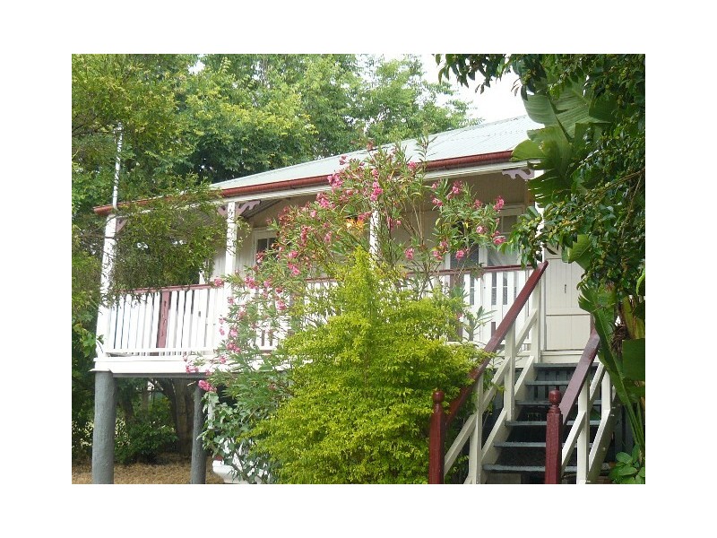 3 William Street, Bundamba QLD 4304