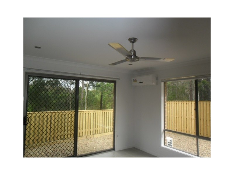 2 Oakwood Street, Fernvale QLD 4306