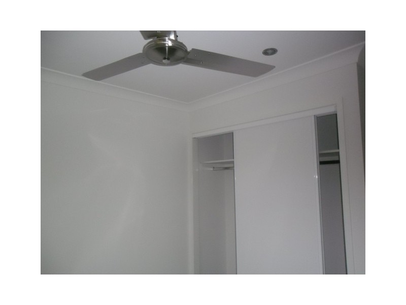 2 Oakwood Street, Fernvale QLD 4306