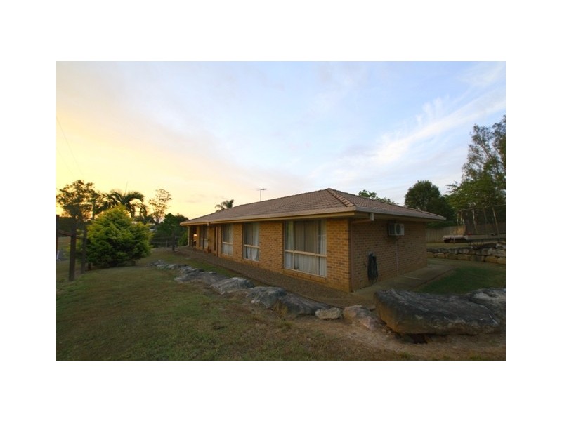 5 Christella Court, Fernvale QLD 4306