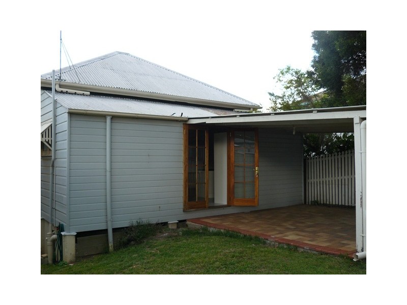 88 Pine Street, North Ipswich QLD 4305