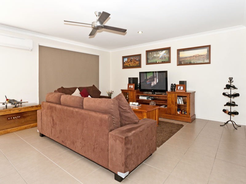 74 Titmarsh Street, Fernvale QLD 4306