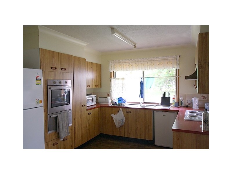 145 Adelong Avenue, Thagoona QLD 4306