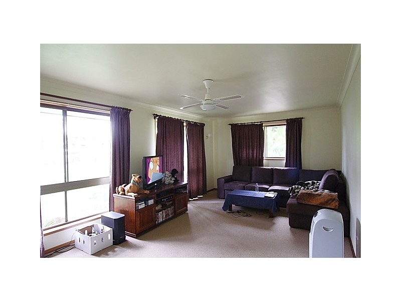 145 Adelong Avenue, Thagoona QLD 4306