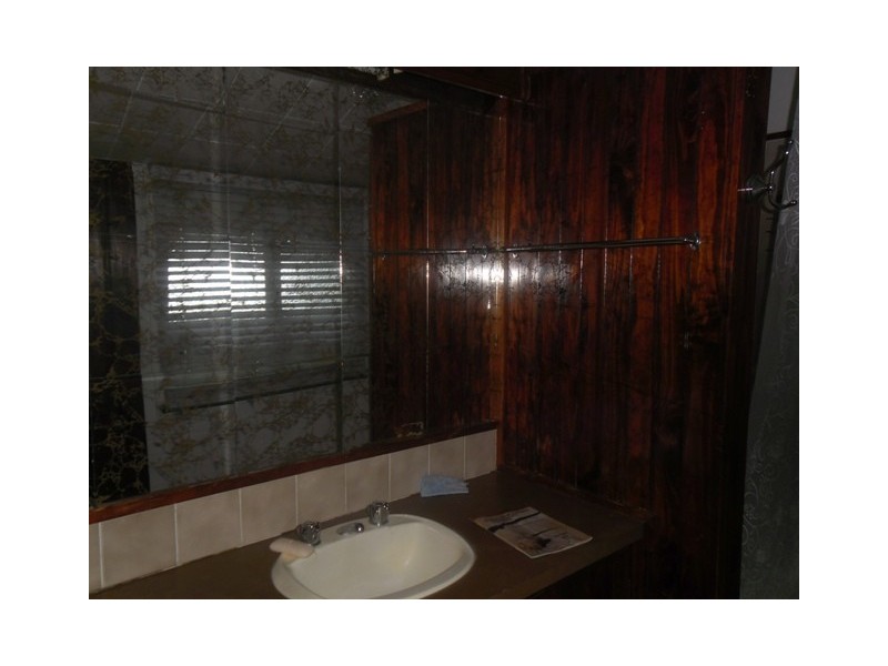 51 Pine Mt Road, North Ipswich QLD 4305