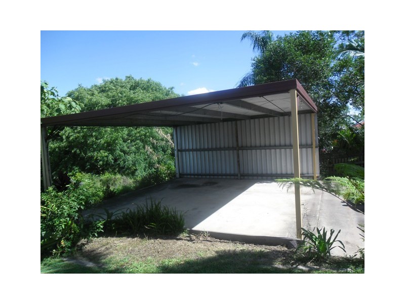 51 Pine Mt Road, North Ipswich QLD 4305