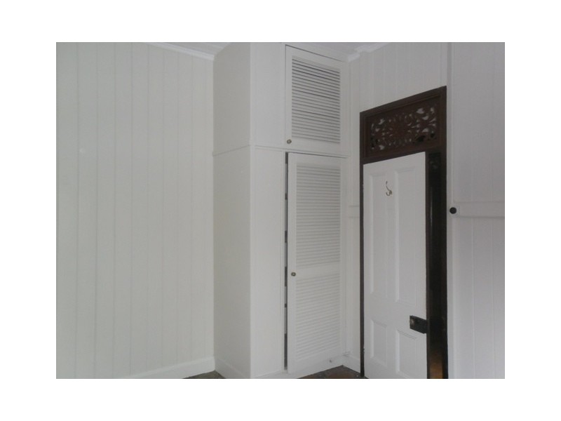 51 Pine Mt Road, North Ipswich QLD 4305