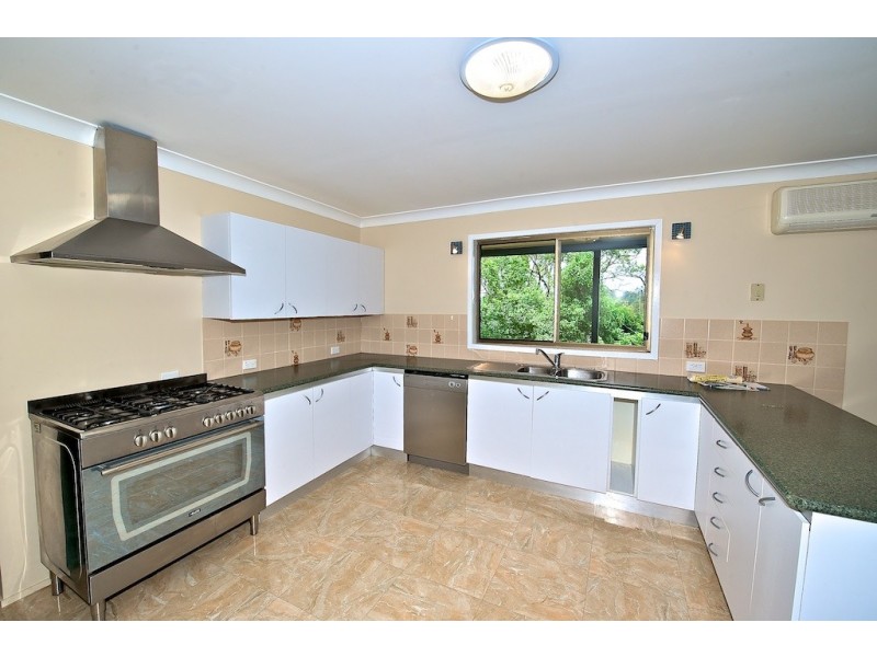 12 Minaji Court, Karana Downs QLD 4306