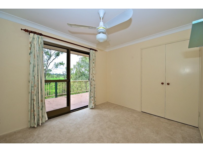 12 Minaji Court, Karana Downs QLD 4306