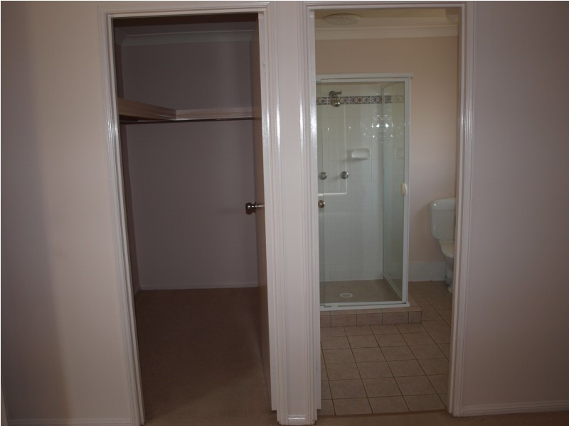 12 Vistula, Springfield QLD 4300